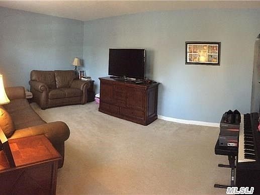 2nd image of 22028 75th Ave
