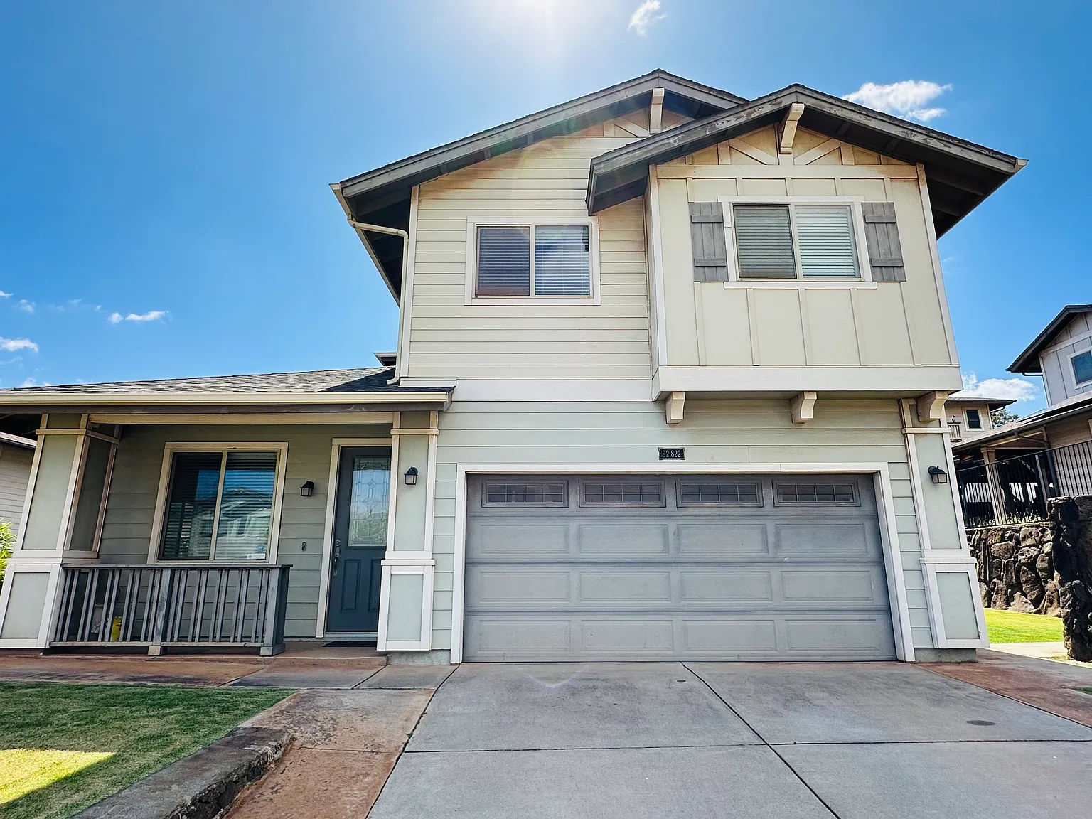 4 bed, 2.5 bath, 1702 sqft, $4,800 — Photo 2