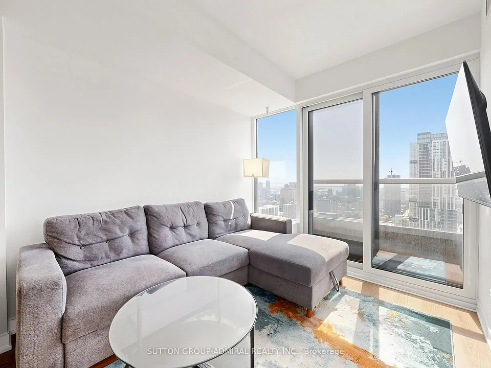 319 Jarvis St #4001