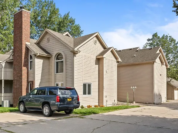 401 SE Lowell Dr APT 2, Ankeny, IA 50021