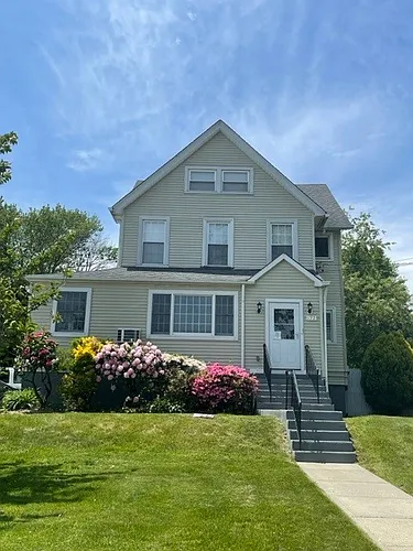172 Clinton Ave #1 Photo 1