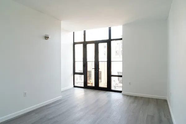 Rented by Oxford Property Group | media 2