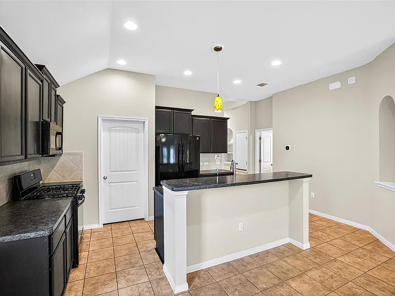 15102 Walcott Dr — Photo 8