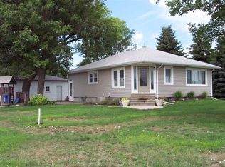509 North Rd #F, Axtell, NE 68924