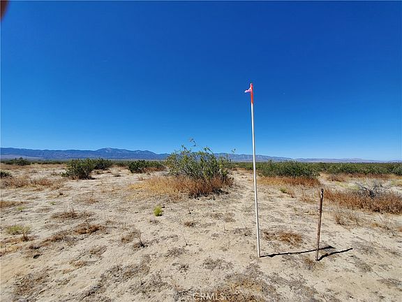 2nd image of 200th St E