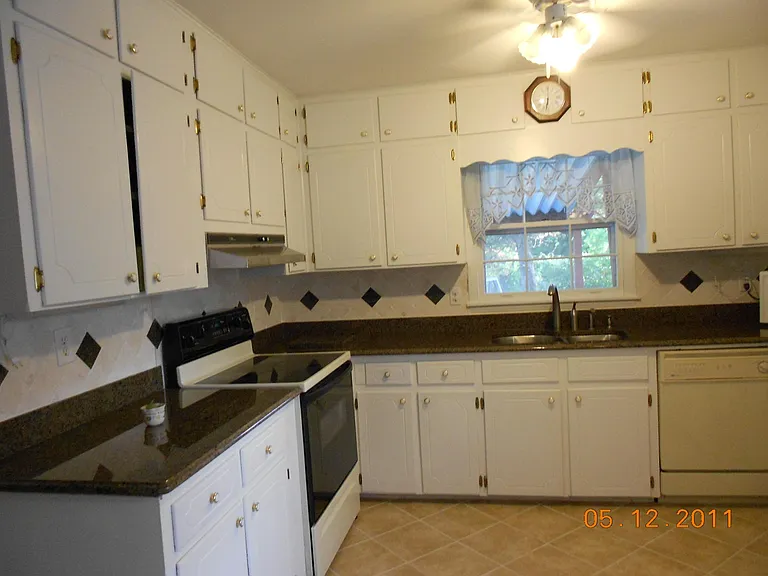 2320 Mountain Oaks Ln — Photo 5