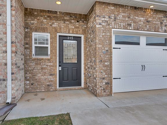 3rd image of 315 Fallow Cir