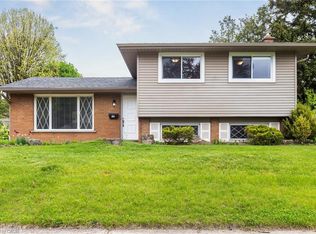 130 Hudson Cres, Kitchener, ON N2B 2V9