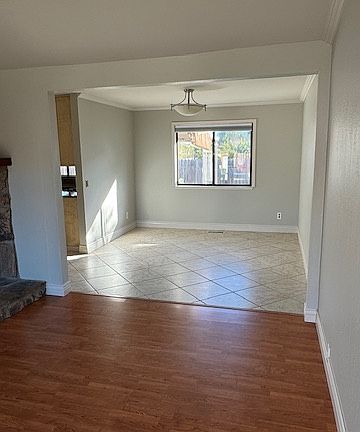 3rd image of 101 Lassen Pl