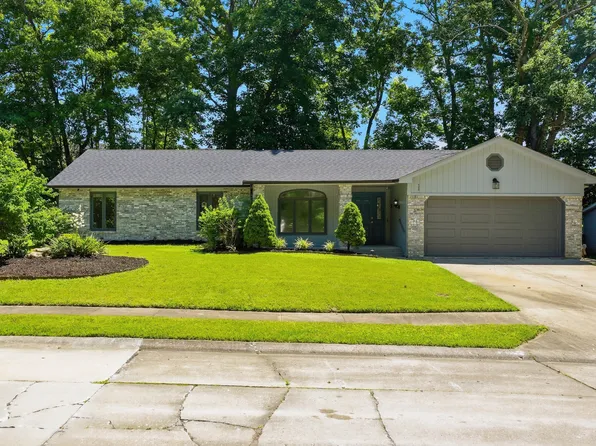 408 Cedar Ln, Columbia, MO 65201