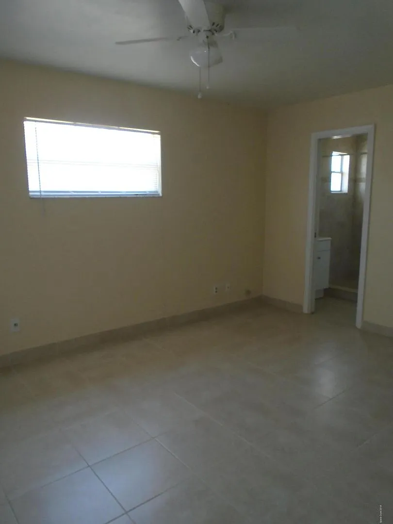 Single Family Home — Photo 3