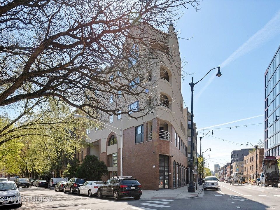 1st image of 885 W Lill Ave #Penthouse