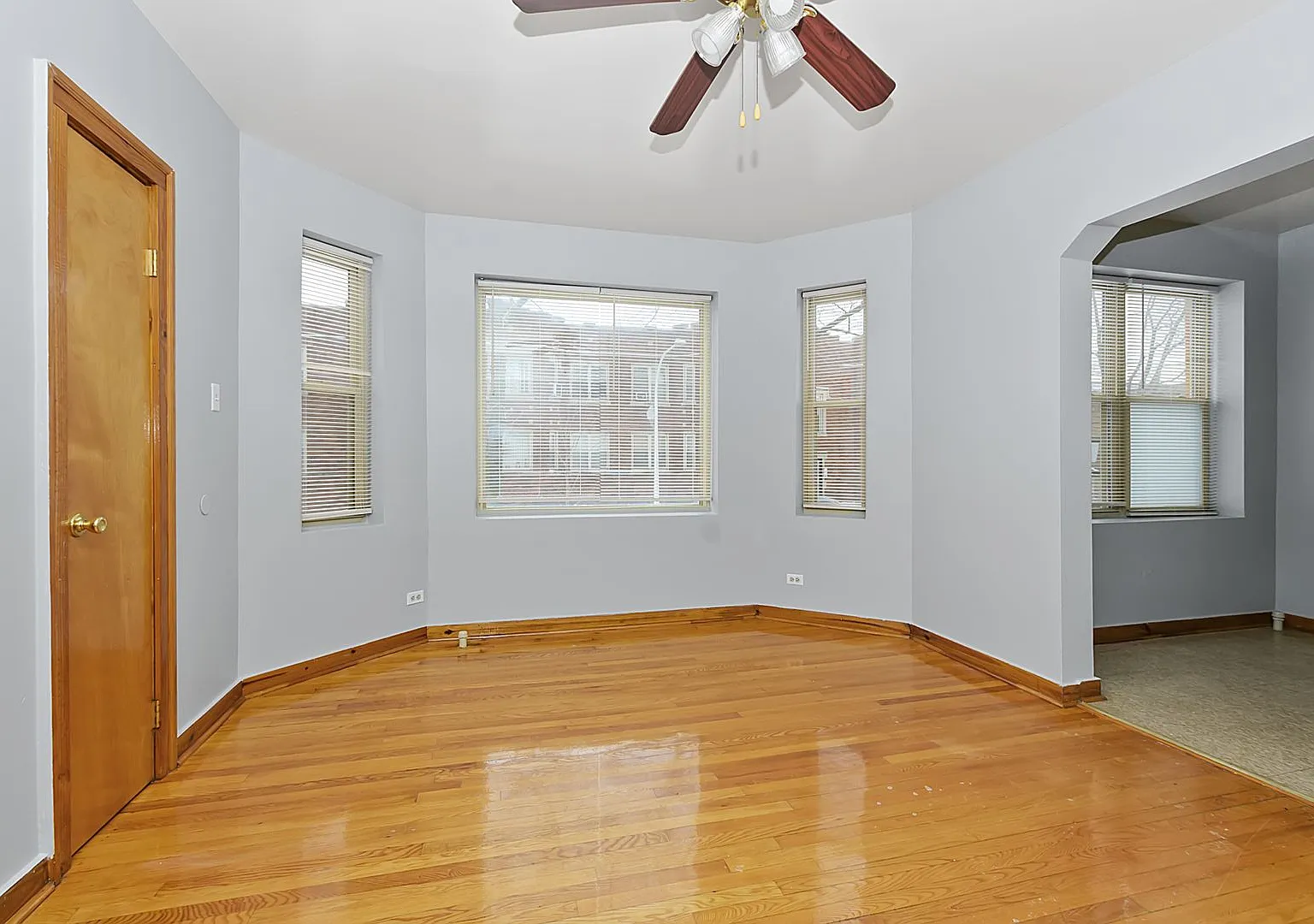 4736-4742 W 65th Mobility Zone — Photo 1