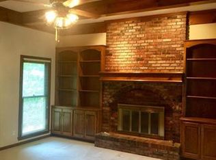 6605 N Camden Ave, Kansas City, MO 64151