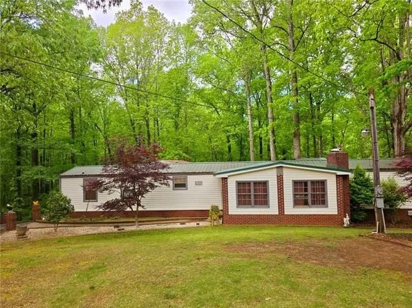 1720 Valley Ln, Cumming, GA 30040