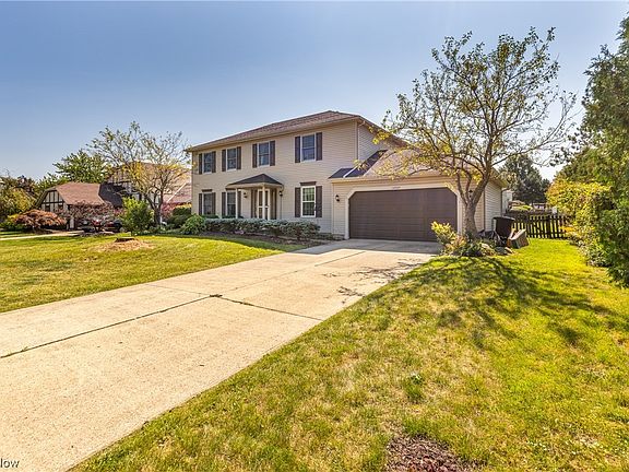 4th image of 14757 Bennington Dr