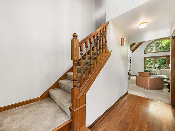 5th image of 5695 Wilcox Rd