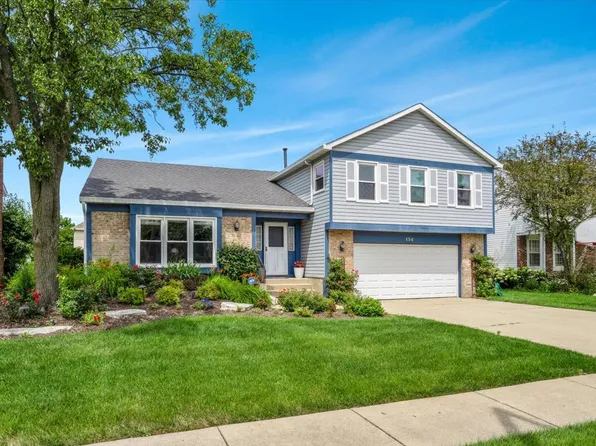 154 Newtown Dr, Buffalo Grove, IL 60089