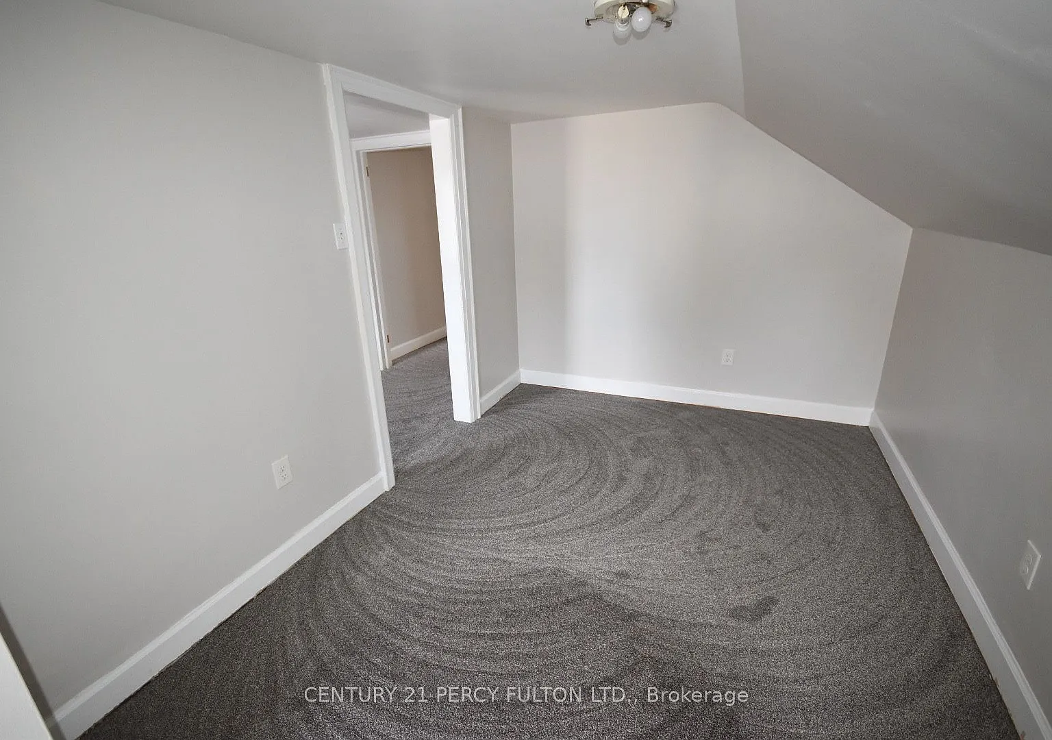 1 bed, $825 — Photo 2