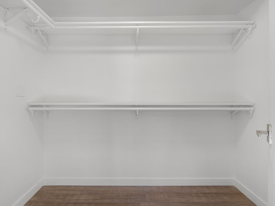Primary Bedroom Closet
