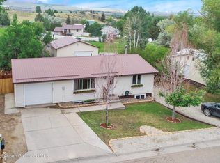 838 E 10th St, Craig, CO 81625