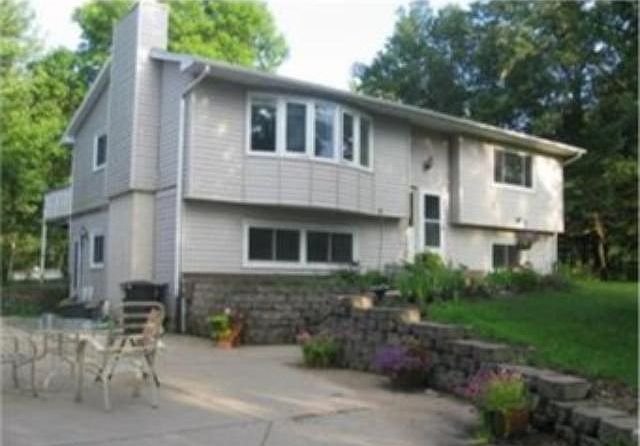 1st image of 14113 Lake Dr NE