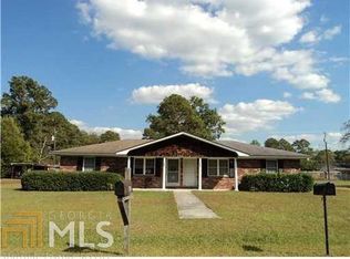 305 Hickory St #305/307, Springfield, GA 31329