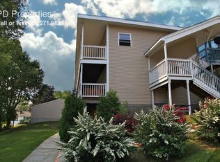 7 Parker Ave APT 6, Griswold, CT 06351