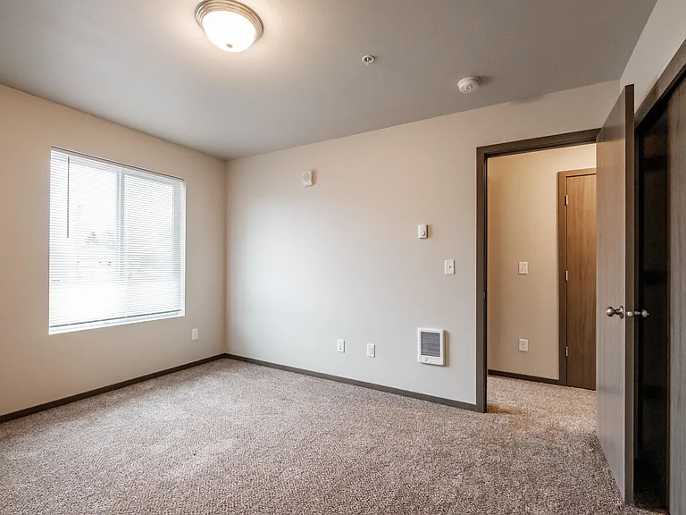 Jefferson Terrace Apartments — Photo 21