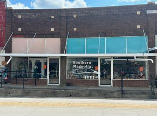 228 Main St, Mammoth Spring, AR 72554