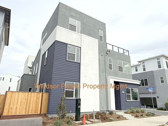 2nd image of 322 Isabelline Ct
