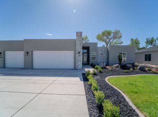678 S 1220 W, Hurricane, UT 84737