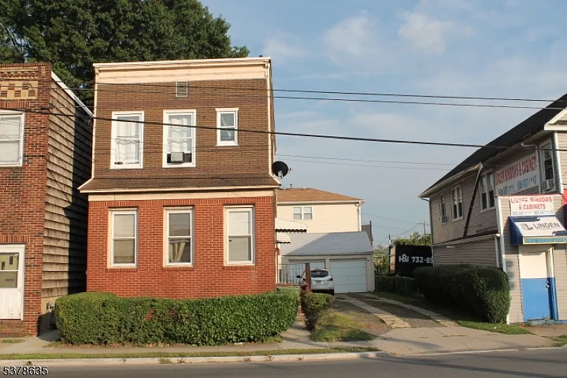 2408 East Edgar Road photo 1