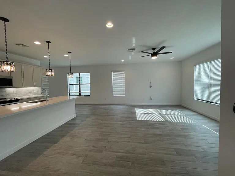 4337 Arcturus Ln — Photo 7