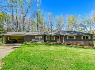 1909 Rebecca Ave, Alexander City, AL 35010