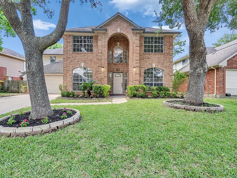 246 Cedar Elm Ln — Photo 6