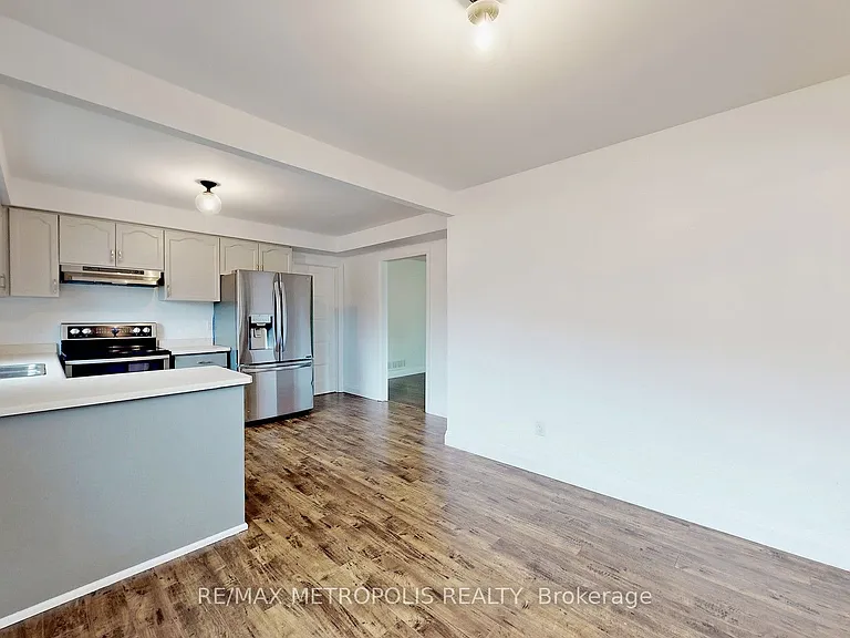 17 Porritt St #MAIN — Photo 17