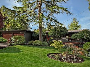 15715 63rd Ave NE, Kenmore, WA 98028