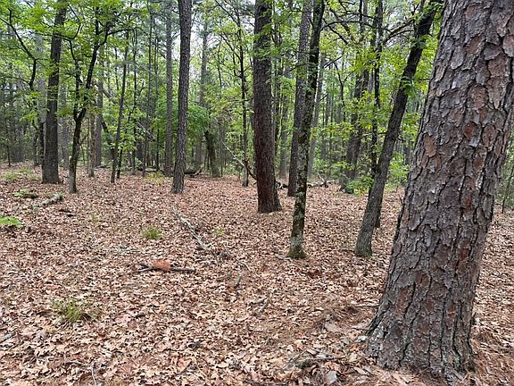 2nd image of 300 A Mountain Rd