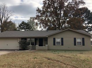 6414 Crimson Ave, Fort Smith, AR 72903