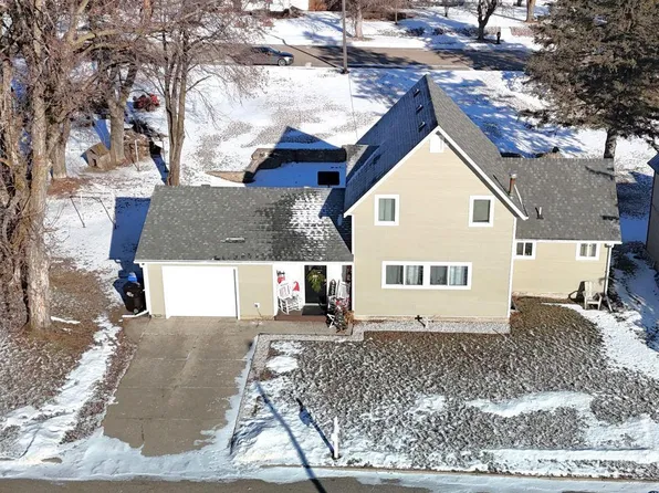 105 E Ash Ave, Frazee, MN 56544