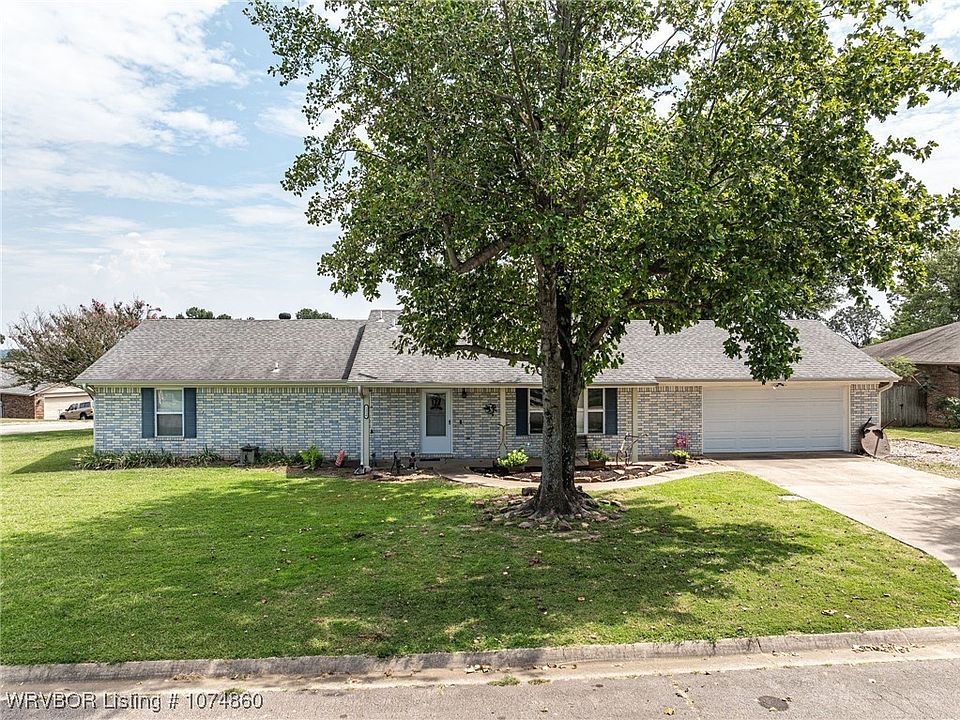 1st image of 1216 Butterfield Trl