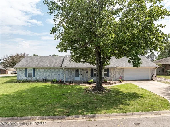 1216 Butterfield Trl, Van Buren, AR 72956