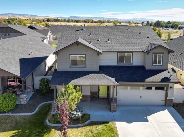 32 N Wooddale Ave, Eagle, ID 83616