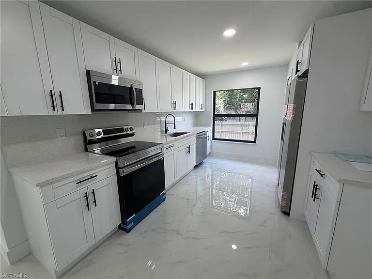 15 Louisiana Rd — Photo 5