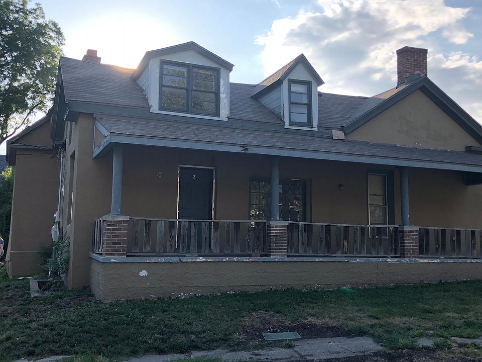 1st image of 305 W Kansas St APT B