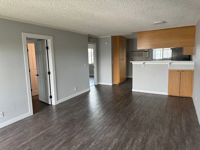 Villa Del Sol Apartments — Photo 128