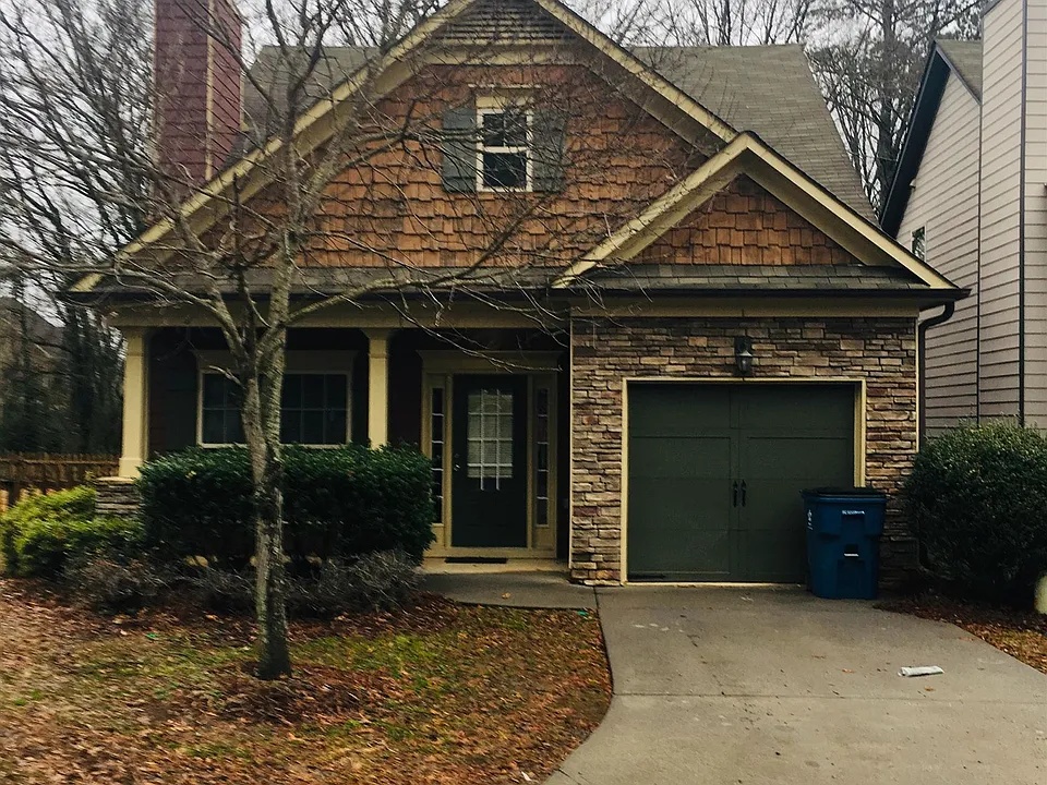 20 Georgian Cir