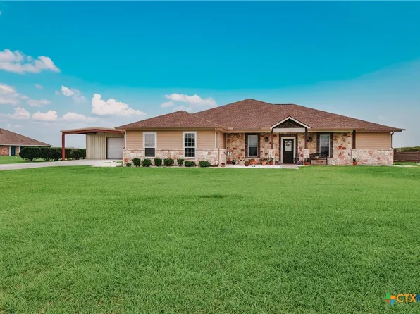 3245 Fm 2615, Victoria, TX 77905