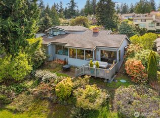 30 Bluffs Dr #2, Pt Townsend, WA 98368
